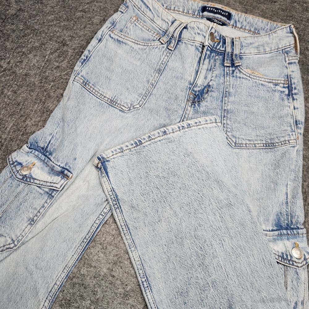 Aeropostale Mid Rise Flare Utility Cargo Light Wash Denim Jeans 2 Regular Pocket